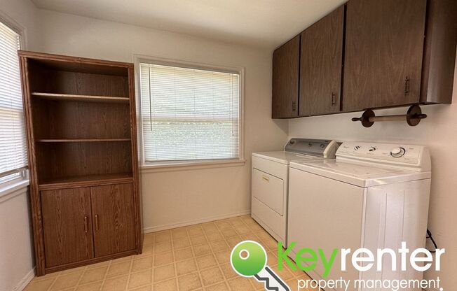 2 beds, 2 baths, $2,200