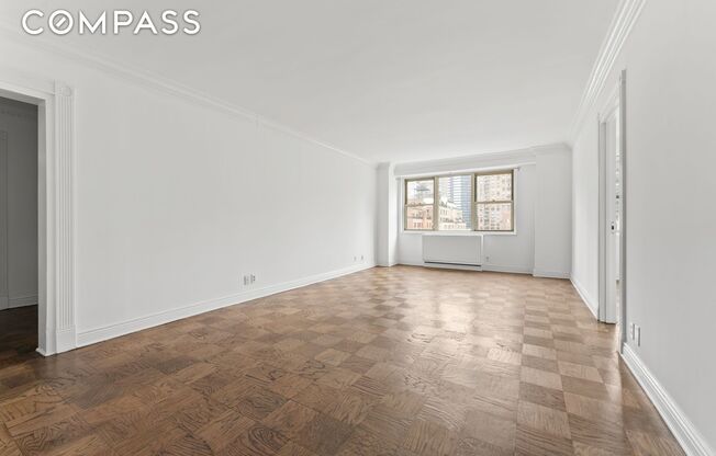 3 beds, 2 baths, 1,230 sqft, $8,000, Unit 10C