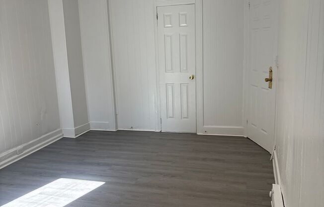 1/2 Off 2nd Month Rent! 1st Floor 1 Bedroom Apartment near McKinley School-York City SD