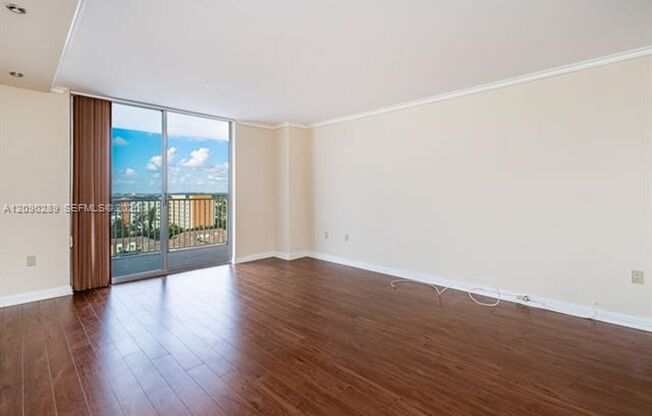2 beds, 2 baths, $3,500, Unit # 1401 W
