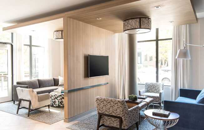 Clubroom With Smart TV at Berkshire 15, Washington