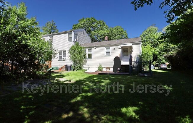 14 DE GRAW AVE