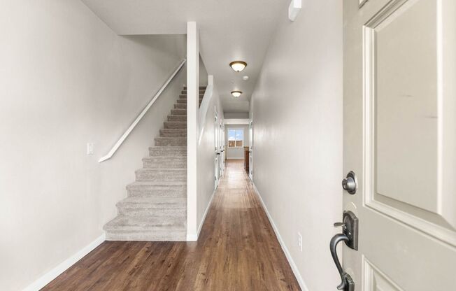 Gorgeous Townhome in Ridgefield!