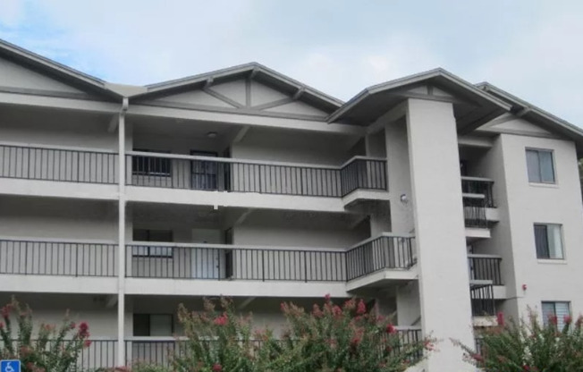 Available Mid to End of August! Updated 2-Bedroom Lake Lotus Club Condo with Scenic Views