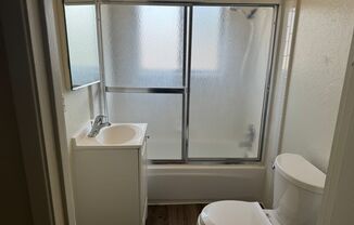 2 beds, 1 bath, $1,750