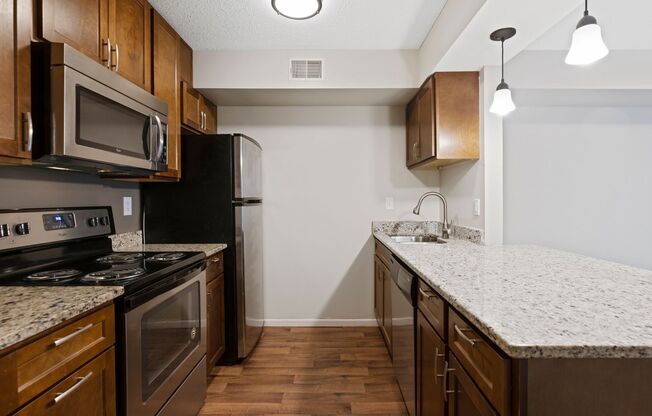 2 beds, 2 baths, 1,250 sqft, $2,095, Unit 1150-14