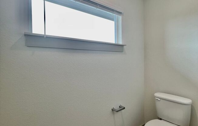 4 beds, 3 baths, $2,190