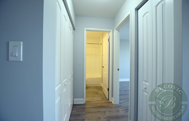 2 beds, 1 bath, 700 sqft, $2,250, Unit 501