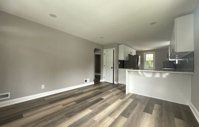 Five-Bedroom Home in Nottingham