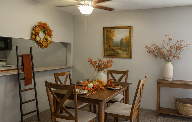 2 beds, 2 baths, 800 sqft, $955