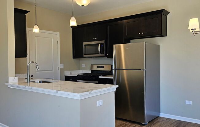 1 Bedroom, 1 Bathroom, End, First floor, Apartment