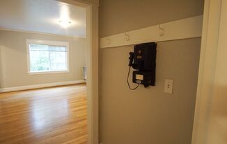 Studio, 1 bath, $1,155, Unit 16