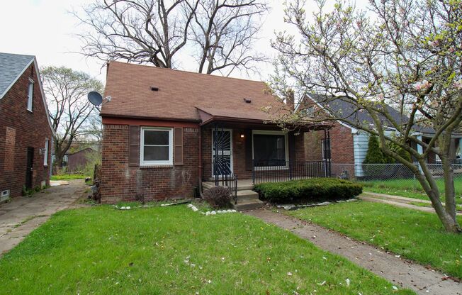 Cute Three Bedroom Bungalow on Detroit's West Side ***SECTION 8 ONLY***
