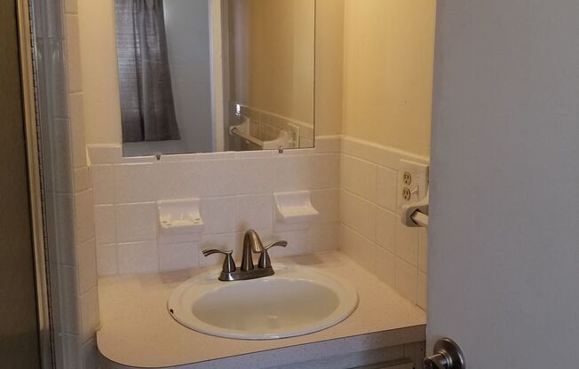 2 beds, 2 baths, $1,450