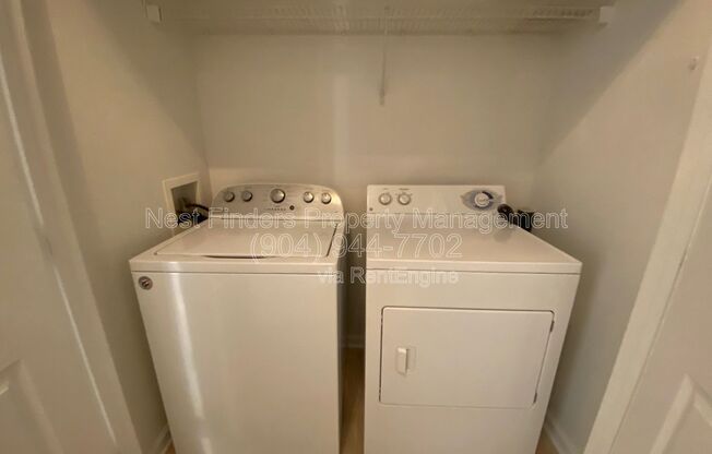 3 beds, 2 baths, 1,408 sqft, $1,600, Unit 929