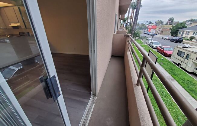 1 bed, 1 bath, 700 sqft, $1,995, Unit 102