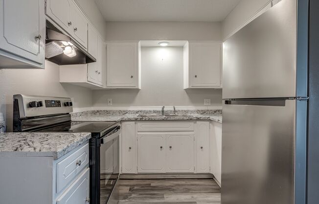 1 bed, 1 bath, 750 sqft, $880, Unit 5915-106