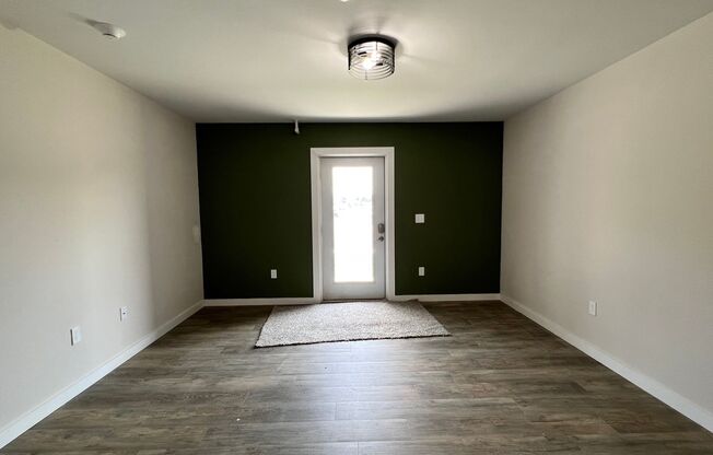 1 bed, 1 bath, 798 sqft, $1,300, Unit Apt 401