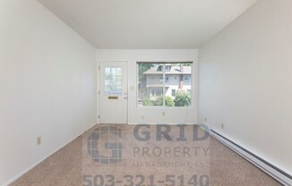 2 beds, 1 bath, $1,695, Unit A