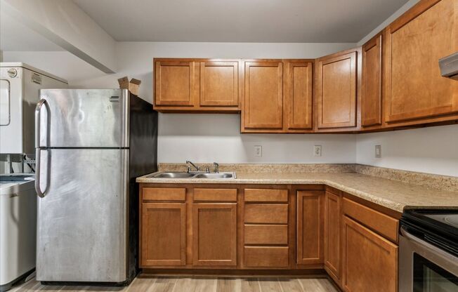 3 beds, 1 bath, $1,695