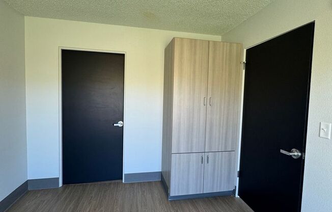 1 bed, 1 bath, $1,200, Unit UNIT 202