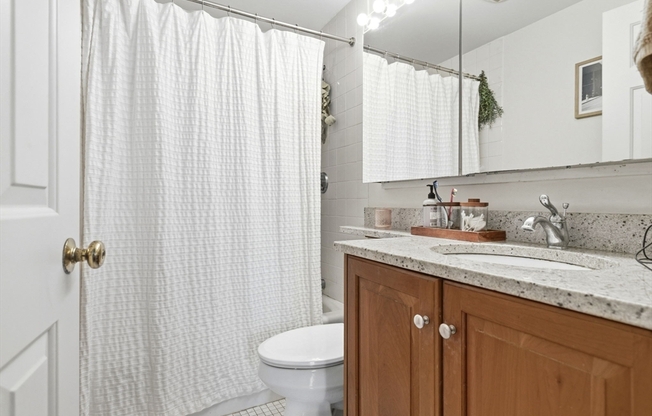 2 beds, 1 bath, 775 sqft, $3,950, Unit 505