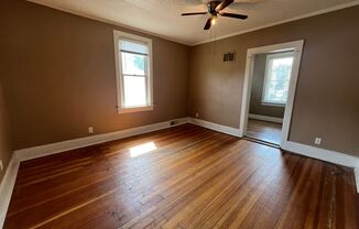 2 beds, 1 bath, $1,150, Unit A926 - Upper