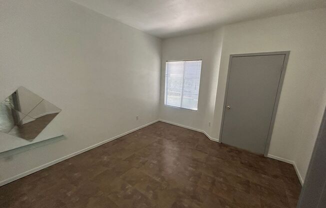2 beds, 2 baths, $1,395, Unit 1101