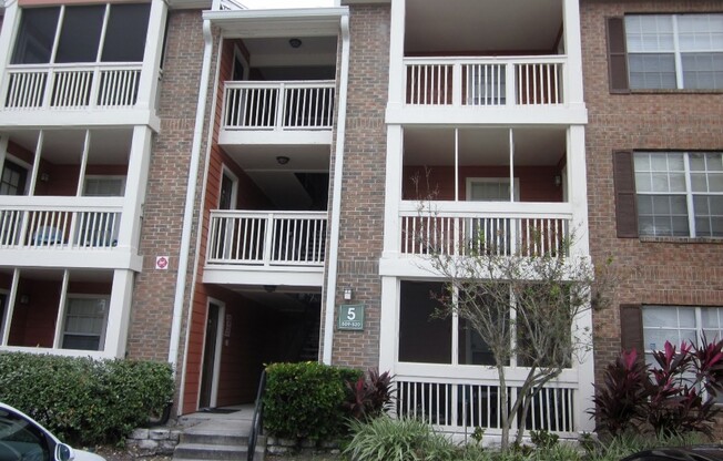 2 bedroom 2 bathroom with washer and dryer in Vantage Point