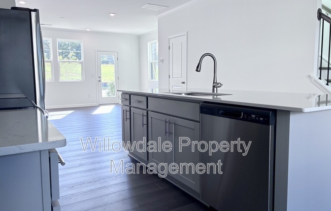 2300 OAKWOOD MDWS CT