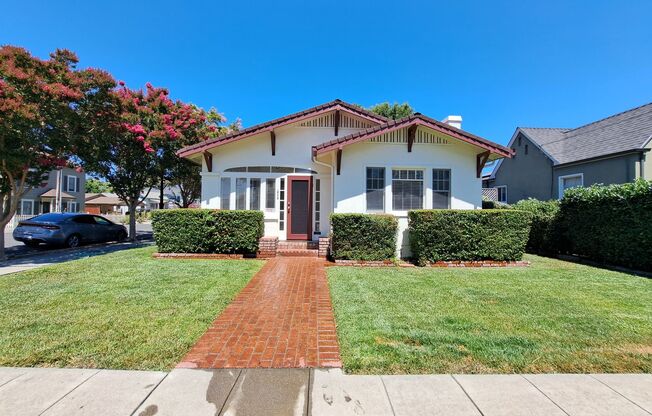 Stunning Home in Downtown Napa