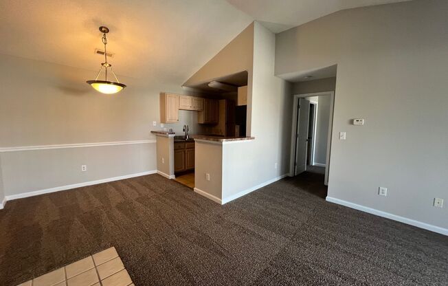 1 bed, 1 bath, $1,200, Unit Unit 537