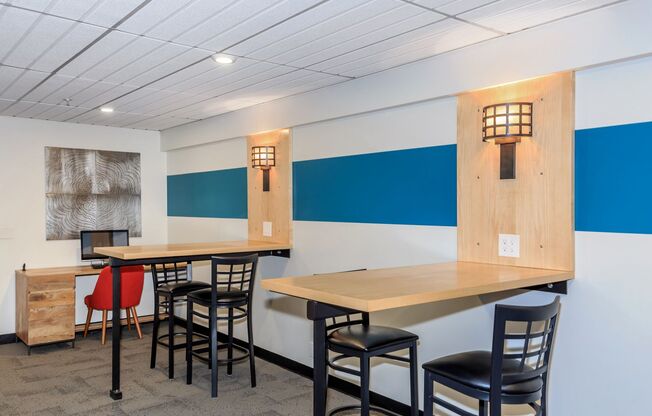 2 beds, 1 bath, 950 sqft, $2,195, Unit 107