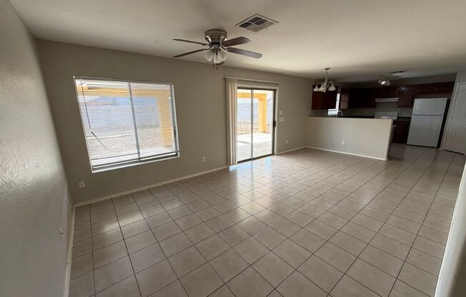 Beautiful 4 Bedroom Home for Rent in El Mirage! **NEW CARPET**