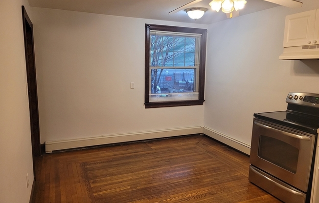 2 beds, 1 bath, 1,000 sqft, $2,150, Unit 1