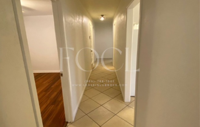 3 beds, 2 baths, $1,300