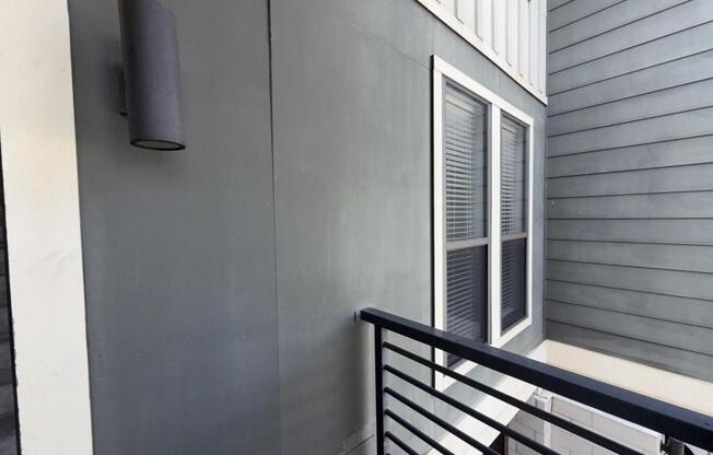 2976 TEXTILE WAY