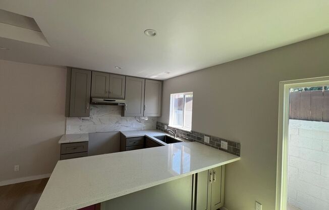 51st Street Apartments Triplex