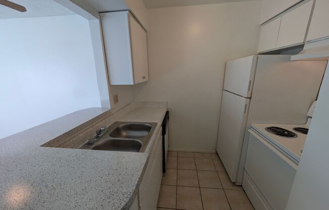 1 bed, 1 bath, 510 sqft, $725, Unit TH 220