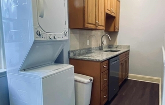 153 STRATHMORE RD
