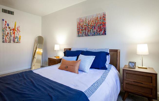 Spacious Main Bedroom at The View at Catalina Apartments in Tucson Arizona