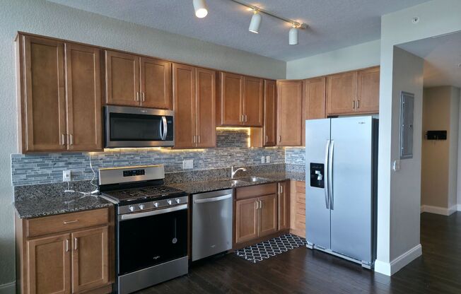 1 bed, 1.5 baths, $2,500, Unit Unit 12A