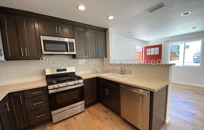 1 bed, 1 bath, 600 sqft, $2,295, Unit 530