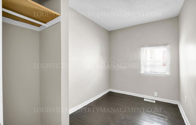 2322 GRIFFITHS AVE