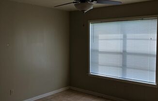 TWO BEDROOM DUPLEX TO SHARE WITH YOUR FURRY FRIENDS!