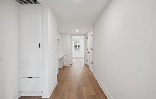 1 bed, 1 bath, 764 sqft, $2,930, Unit 201