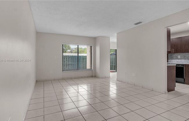 4 beds, 3 baths, 1,569 sqft, $3,450, Unit 10804 SW 72 St appt 115 (A11704834)