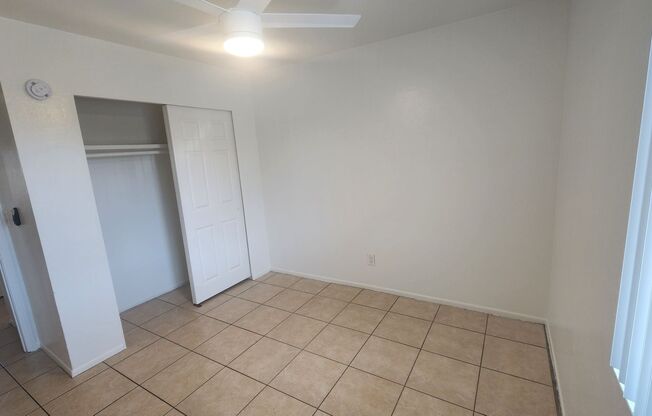 2 beds, 1 bath, 950 sqft, $1,225, Unit 105