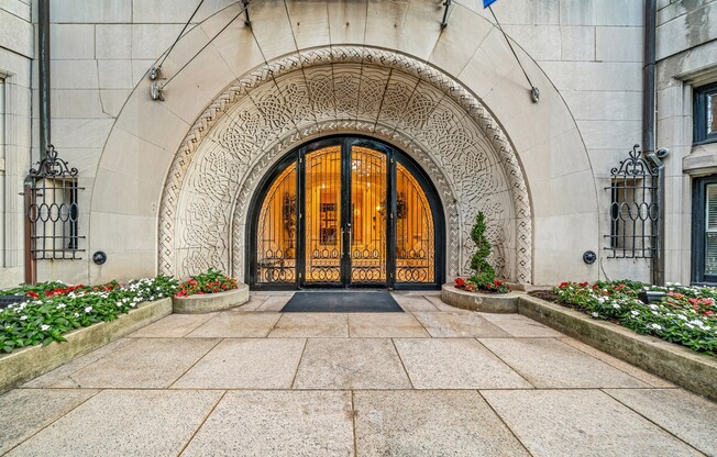 1 bed, 1.5 baths, 767 sqft, $4,000, Unit 212