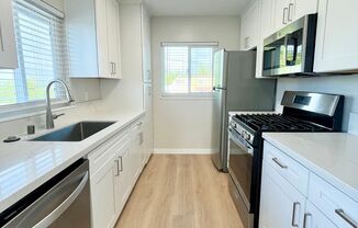 4682-92 W Point Loma Blvd